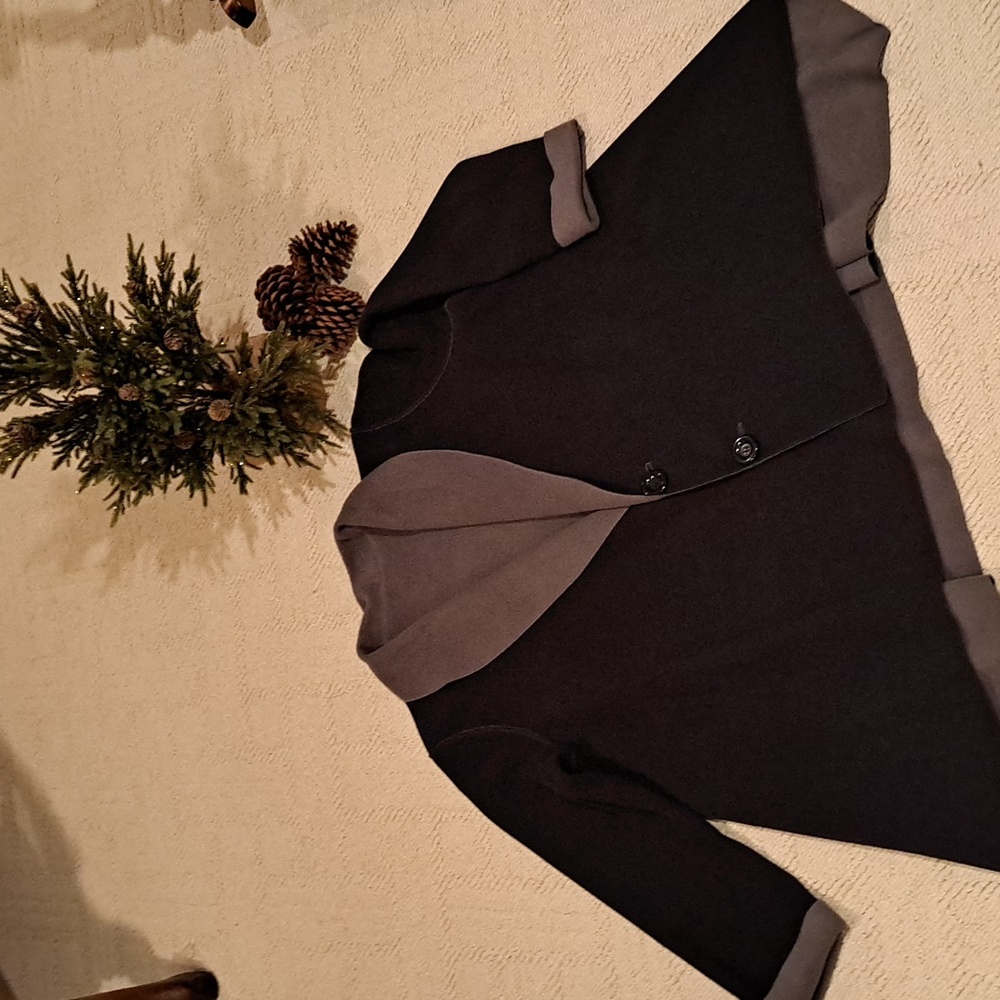 Soft micro fleece jacket, slight swing hem.